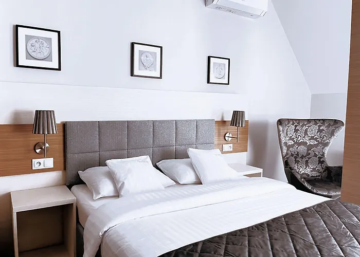 Fortune Boutique Old Town Апартаменты