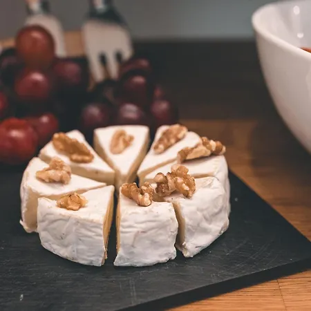 Fortune Boutique Old Town 4* بوزنان