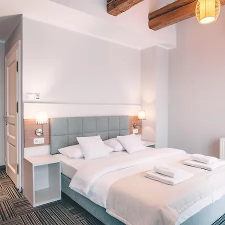 Fortune Boutique Old Town Apartment