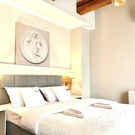 Fortune Boutique Old Town